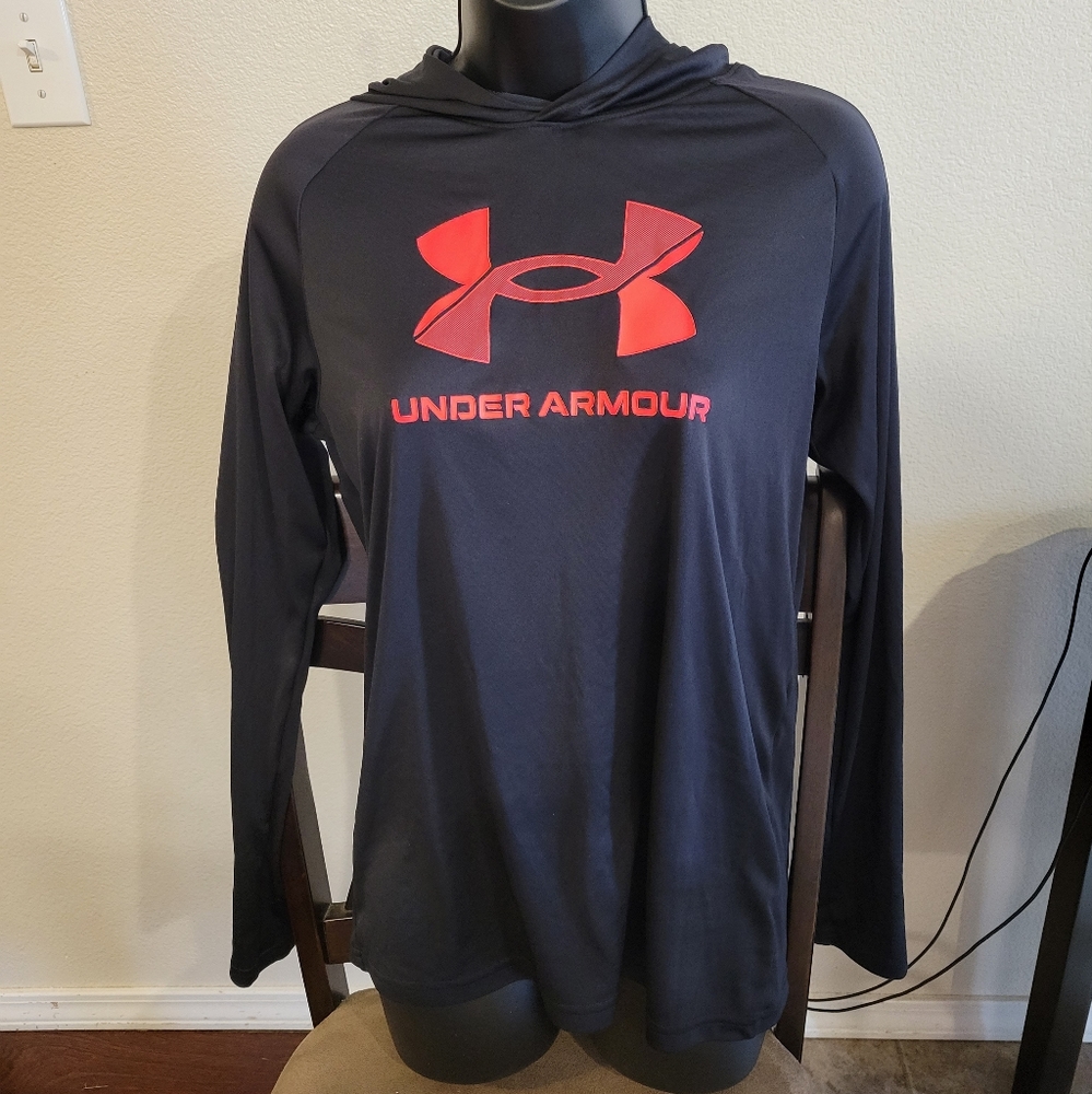 Long Sleeve Under Amour w/ Hood